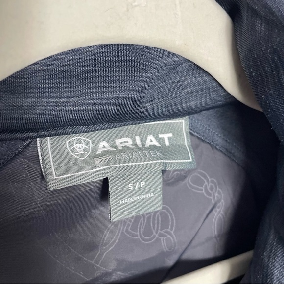 ARIAT vanquish full zip grey/blue jacket with ariat tek, size small - Picture 8 of 11